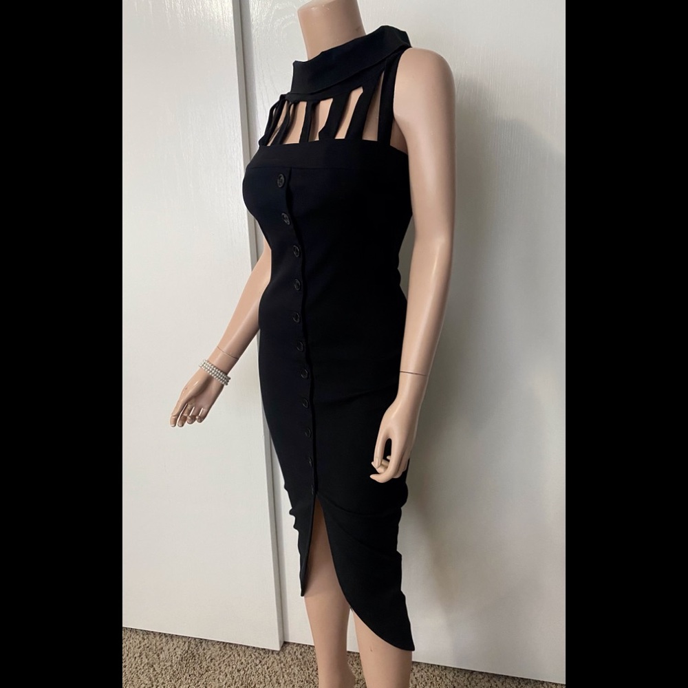 ROMEO GIGLI
Stretch linen-blend dress
Mid Size 40